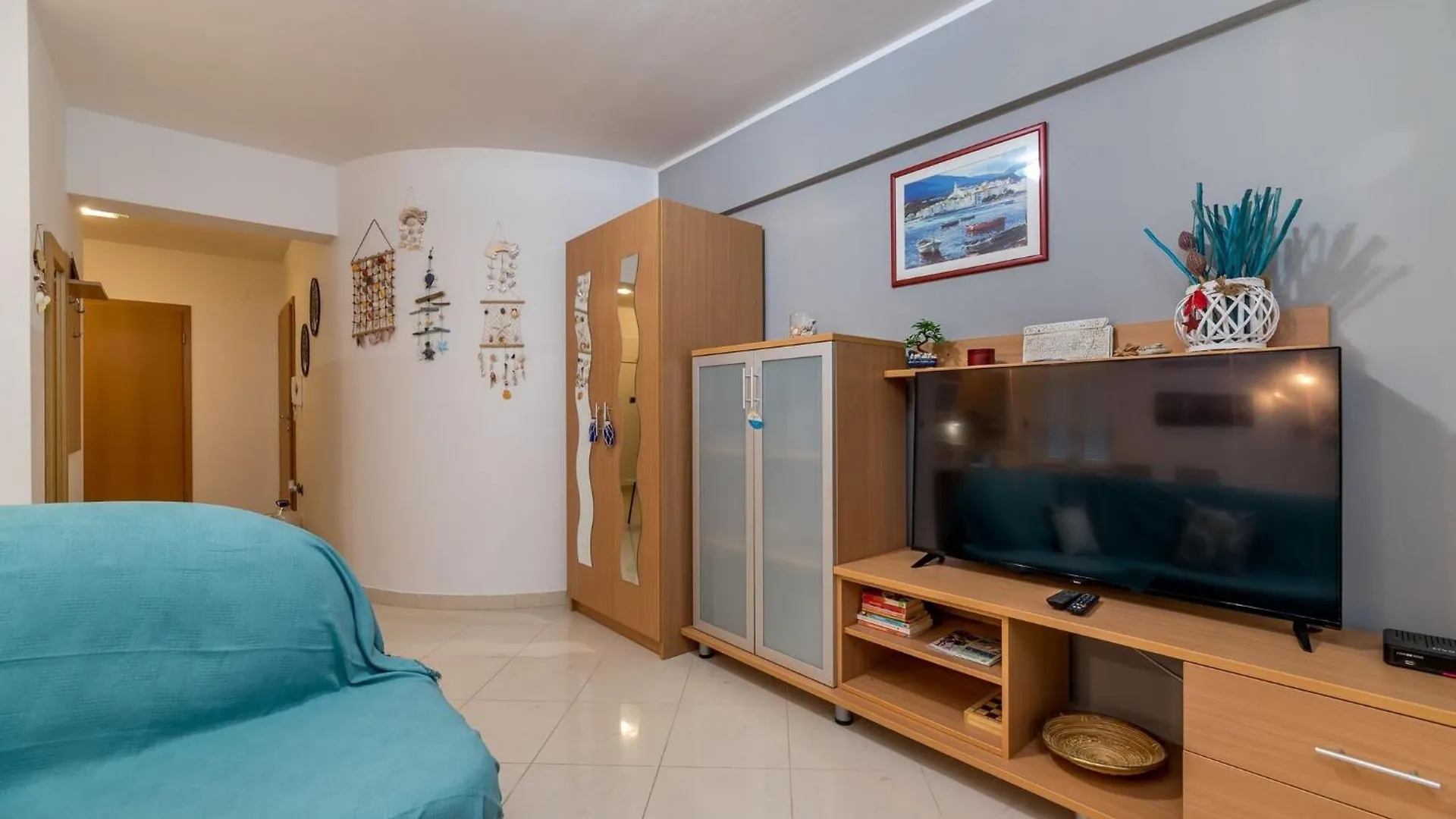 Apartments With A Parking Space Baska, Krk - 22407 Croatia