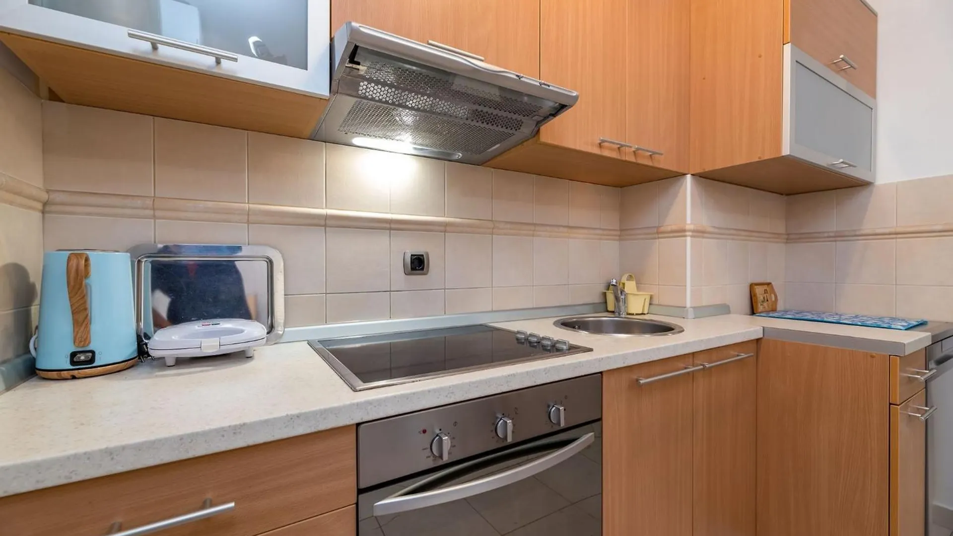 Apartments With A Parking Space Baska, Krk - 22407 Baska (Krk)